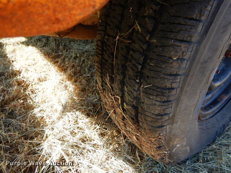 image for item FK9783 1982 Ford F150 pickup truck