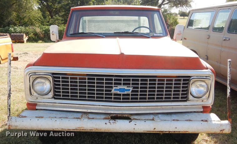 image for item FK9784 1971 Chevrolet Custom 20 flatbed pickup truck