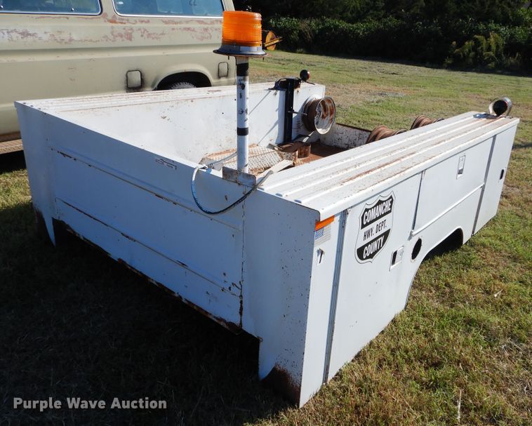 image for item FK9786 Utility bed