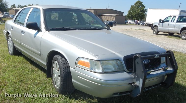 image for item FK9792 2007 Ford Crown Victoria Police Interceptor