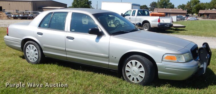 image for item FK9792 2007 Ford Crown Victoria Police Interceptor