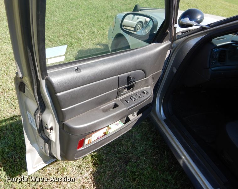 image for item FK9792 2007 Ford Crown Victoria Police Interceptor