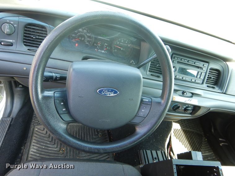 image for item FK9792 2007 Ford Crown Victoria Police Interceptor