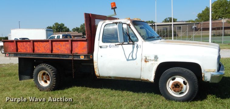 image for item FK9793 1982 Chevrolet Custom Deluxe 20 dump flatbed pickup truck