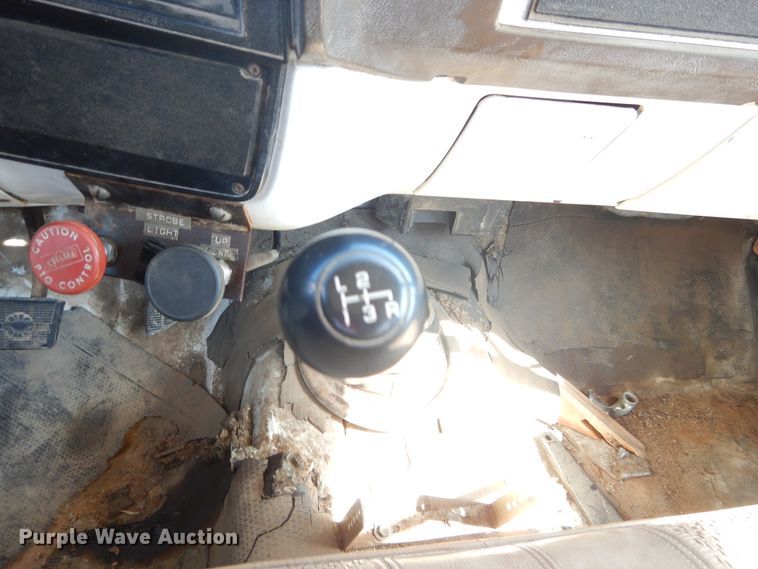 image for item FK9793 1982 Chevrolet Custom Deluxe 20 dump flatbed pickup truck