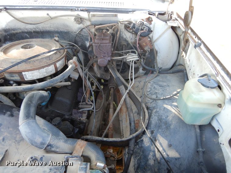 image for item FK9793 1982 Chevrolet Custom Deluxe 20 dump flatbed pickup truck