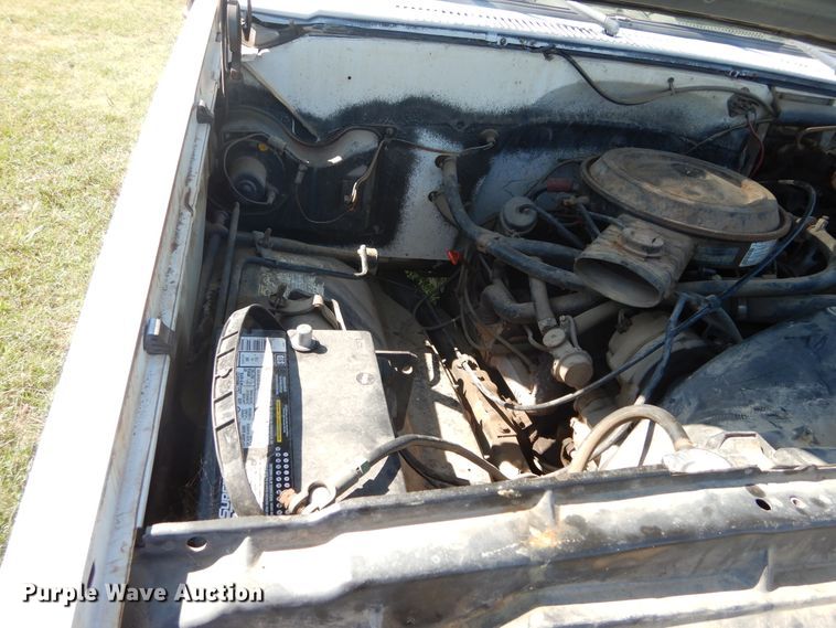 image for item FK9793 1982 Chevrolet Custom Deluxe 20 dump flatbed pickup truck