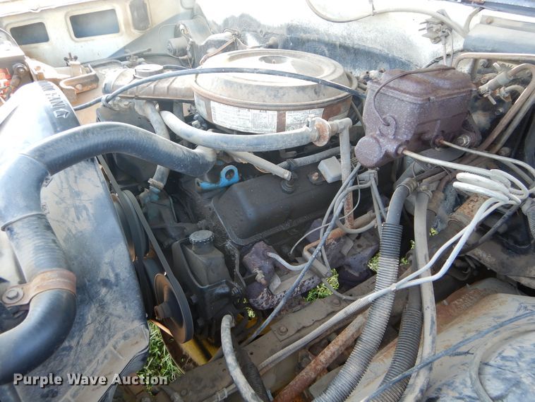 image for item FK9793 1982 Chevrolet Custom Deluxe 20 dump flatbed pickup truck