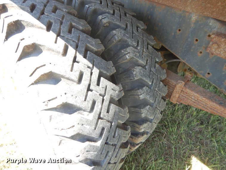 image for item FK9793 1982 Chevrolet Custom Deluxe 20 dump flatbed pickup truck