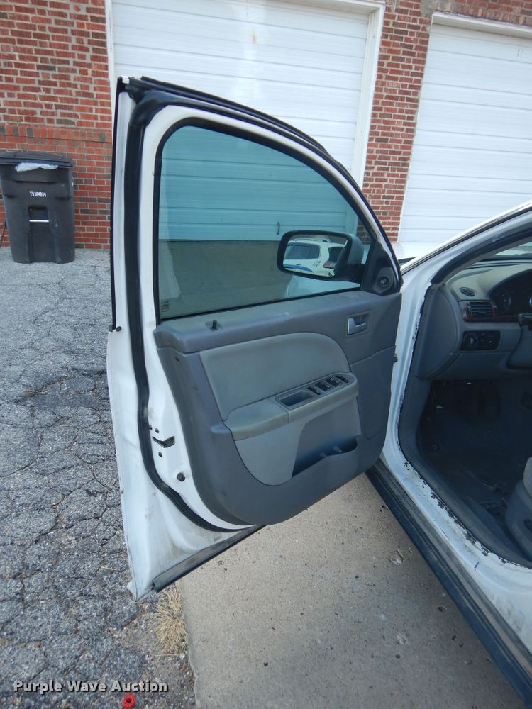 image for item FK9798 2007 Ford Five Hundred