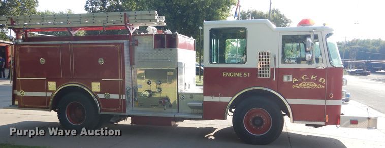 image for item FK9799 1995 Pierce fire truck