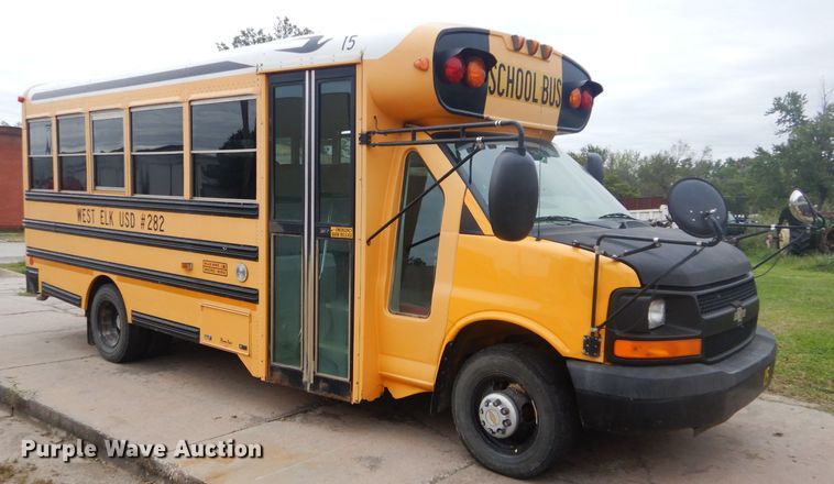 image for item FK9829 2007 Chevrolet Express 3500 school bus