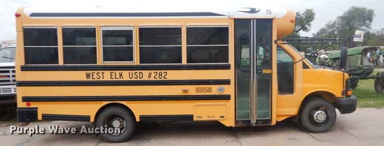 image for item FK9829 2007 Chevrolet Express 3500 school bus