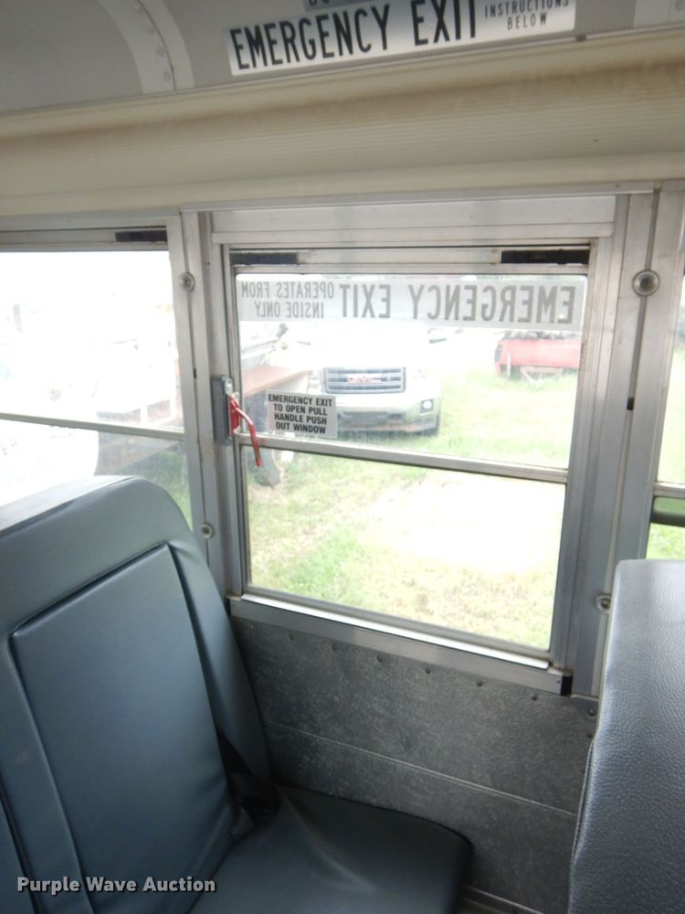 image for item FK9829 2007 Chevrolet Express 3500 school bus