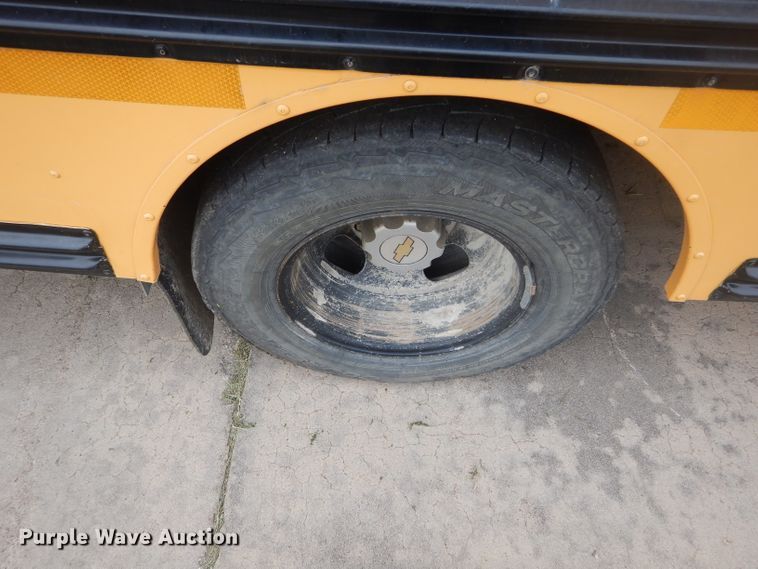 image for item FK9829 2007 Chevrolet Express 3500 school bus