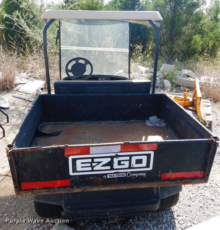 image for item FK9833 Ez-go MPT1200 golf cart