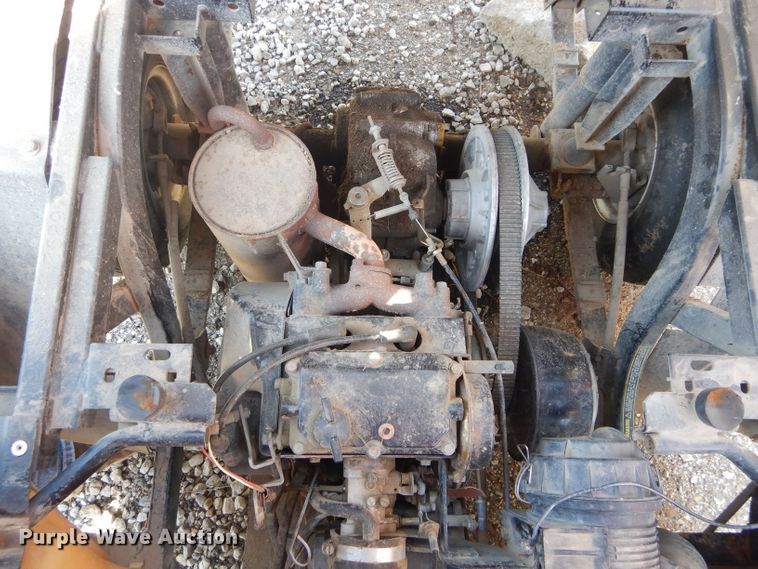 image for item FK9833 Ez-go MPT1200 golf cart