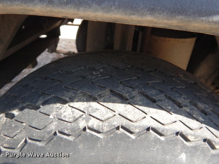 image for item FK9833 Ez-go MPT1200 golf cart