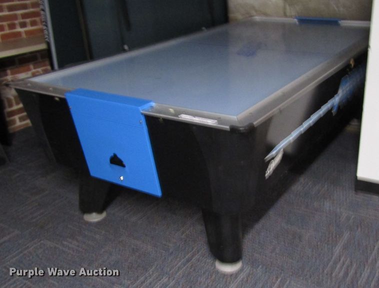 Dynamo air hockey table in Denver, CO Item FO9376 sold Purple Wave