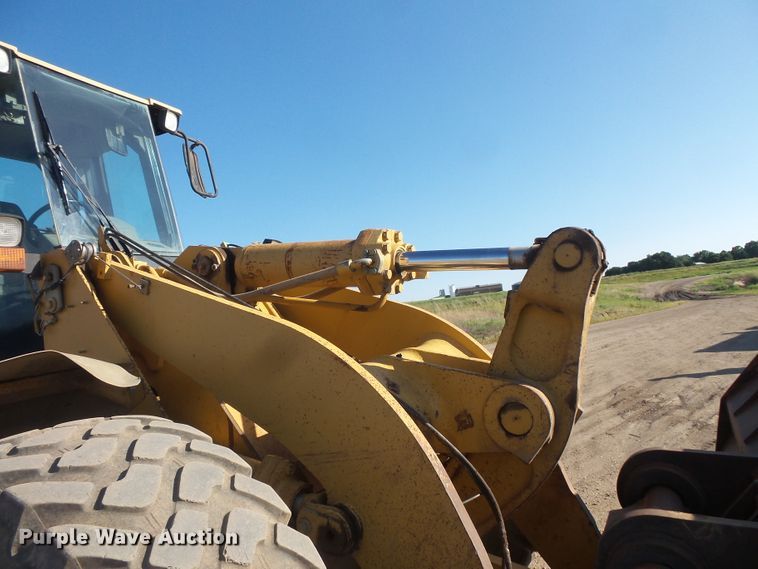 image for item FU9318 1998 Caterpillar 950G wheel loader