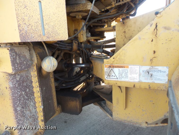 image for item FU9318 1998 Caterpillar 950G wheel loader