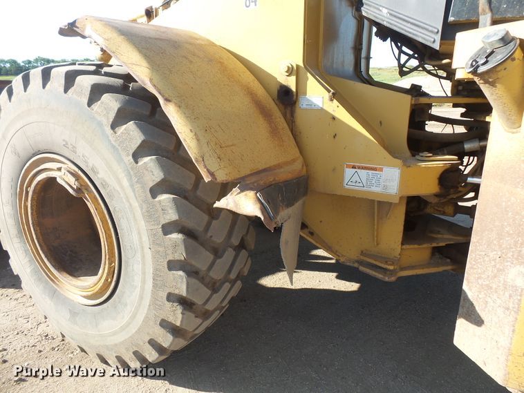 image for item FU9318 1998 Caterpillar 950G wheel loader