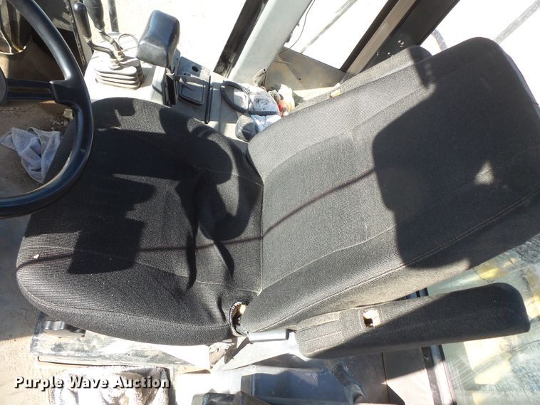 image for item FU9318 1998 Caterpillar 950G wheel loader