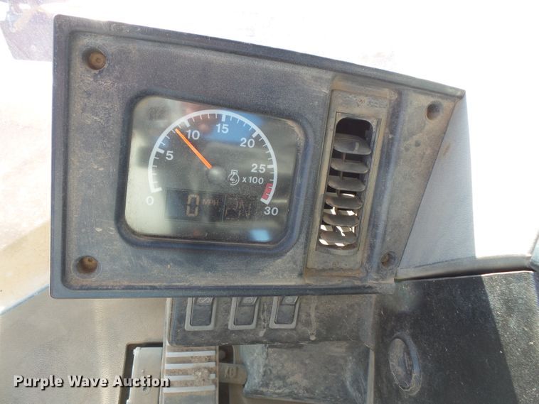 image for item FU9318 1998 Caterpillar 950G wheel loader