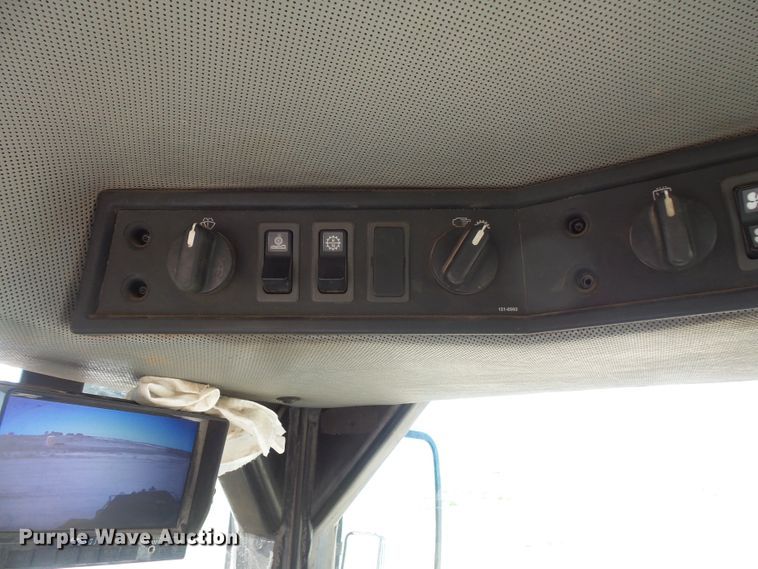 image for item FU9318 1998 Caterpillar 950G wheel loader