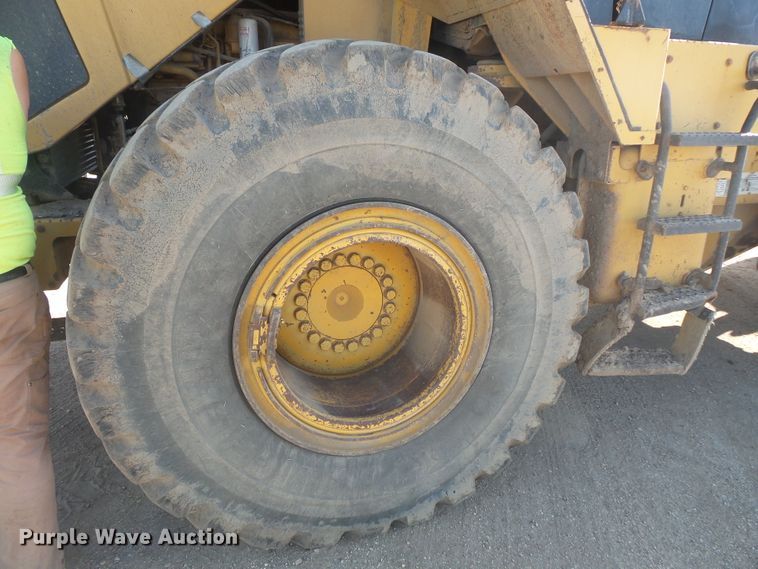 image for item FU9318 1998 Caterpillar 950G wheel loader