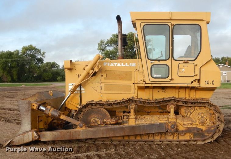 image for item FU9506 1987 Fiat-Allis 14C dozer