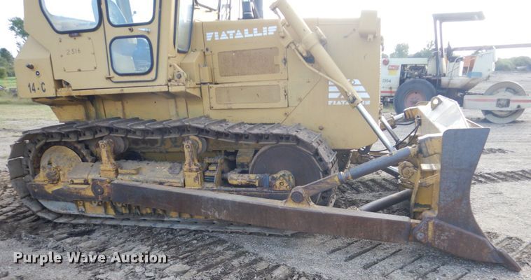 image for item FU9506 1987 Fiat-Allis 14C dozer