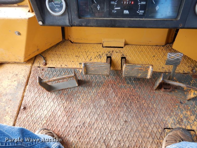 image for item FU9506 1987 Fiat-Allis 14C dozer