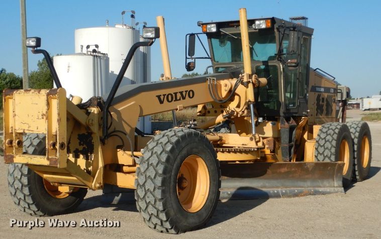 image for item FU9536 2002 Volvo G730 VHP motor grader