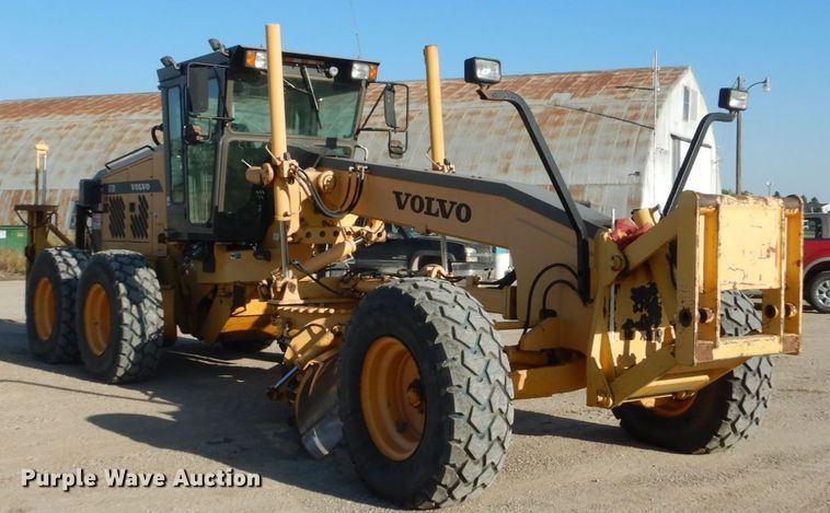 image for item FU9536 2002 Volvo G730 VHP motor grader