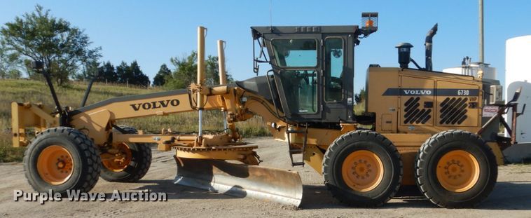 image for item FU9536 2002 Volvo G730 VHP motor grader