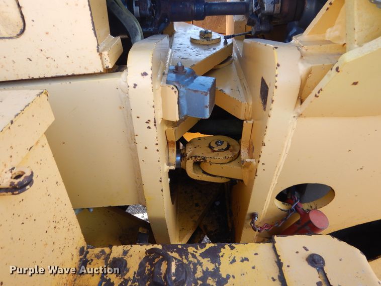 image for item FU9536 2002 Volvo G730 VHP motor grader