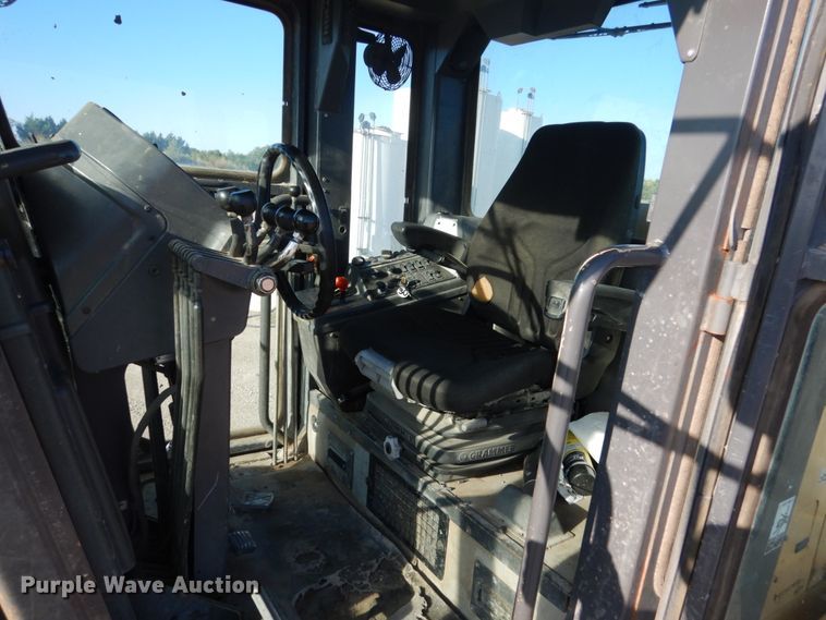 image for item FU9536 2002 Volvo G730 VHP motor grader