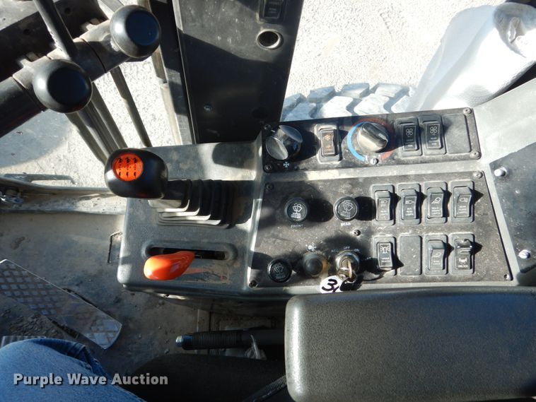 image for item FU9536 2002 Volvo G730 VHP motor grader