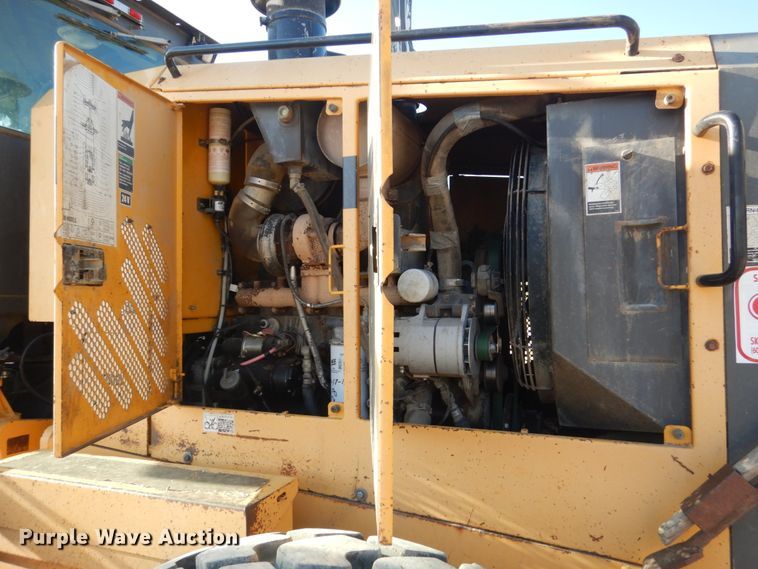 image for item FU9536 2002 Volvo G730 VHP motor grader