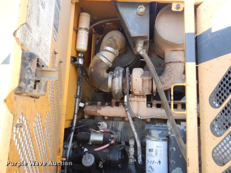 image for item FU9536 2002 Volvo G730 VHP motor grader