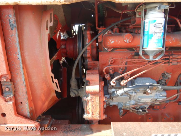 image for item FU9539 International 1066 tractor