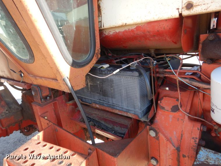 image for item FU9539 International 1066 tractor