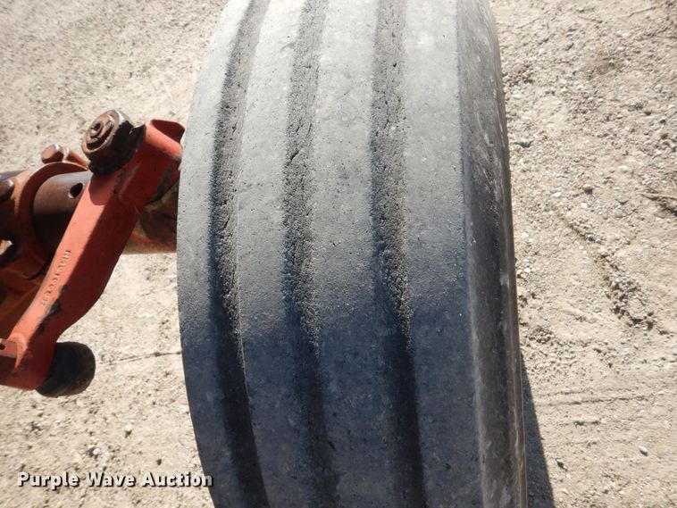 image for item FU9539 International 1066 tractor