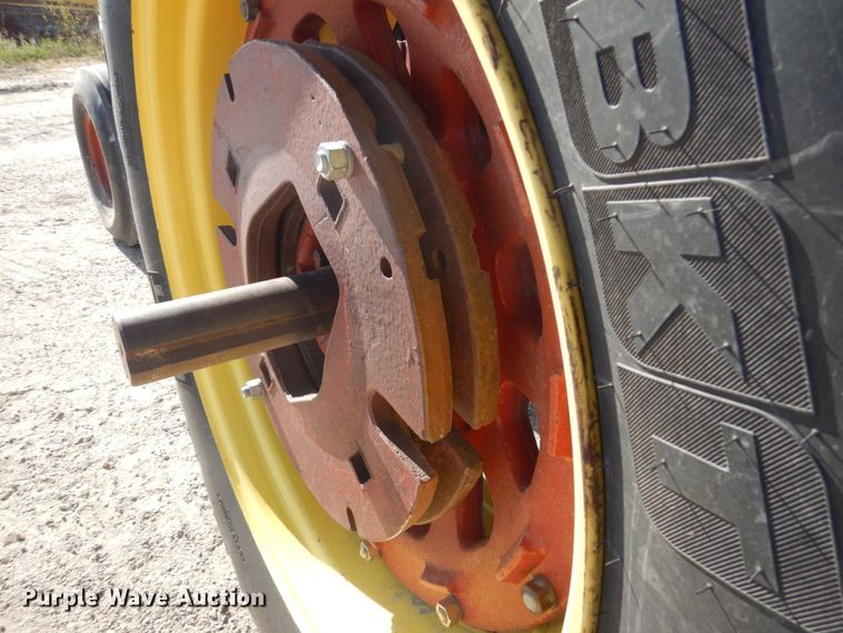 image for item FU9539 International 1066 tractor