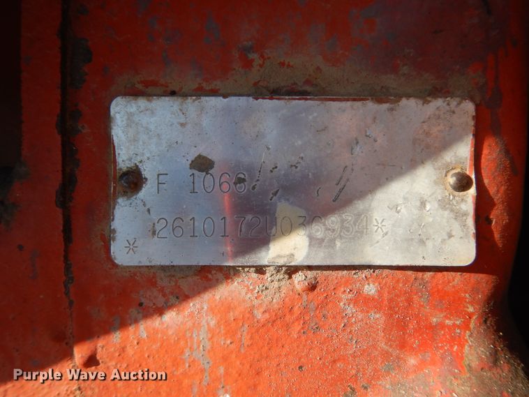 image for item FU9539 International 1066 tractor