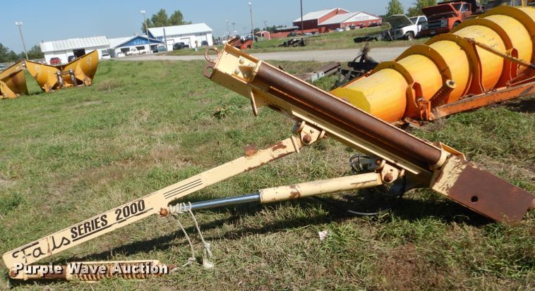 image for item FU9541 1982 John Deere 770A motor grader