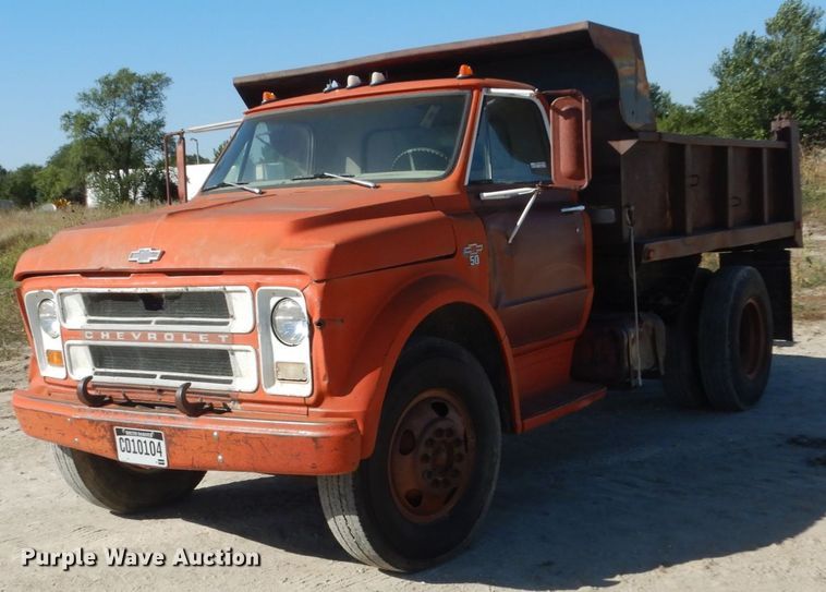 image for item FU9542 1967 Chevrolet 50 dump truck