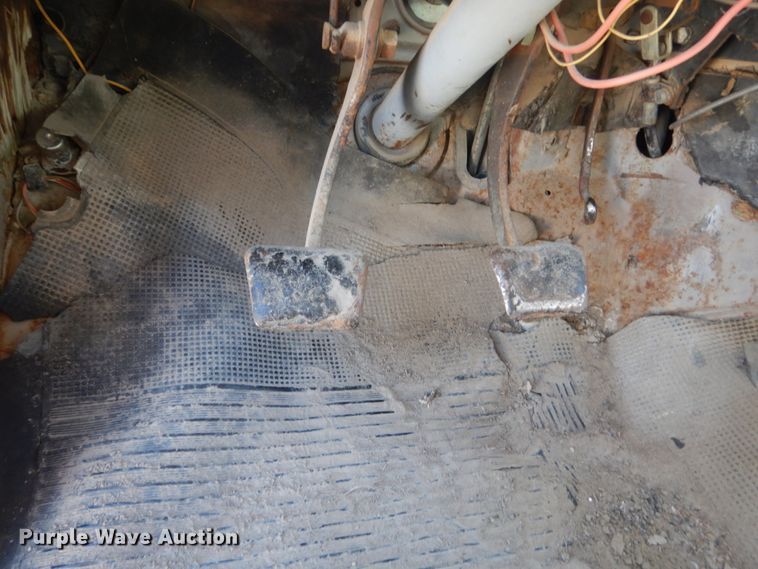 image for item FU9542 1967 Chevrolet 50 dump truck