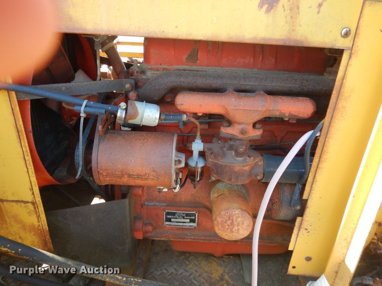 image for item FU9544 1962 International 130 drilling rig truck